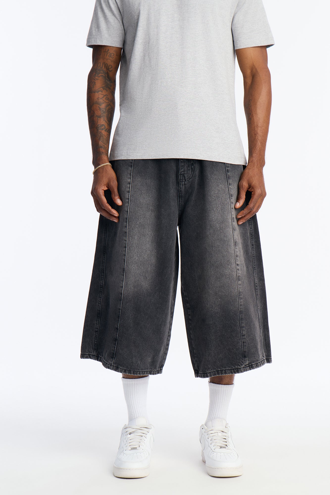 Super Baggy Paneled Down Denim Short Black Wash